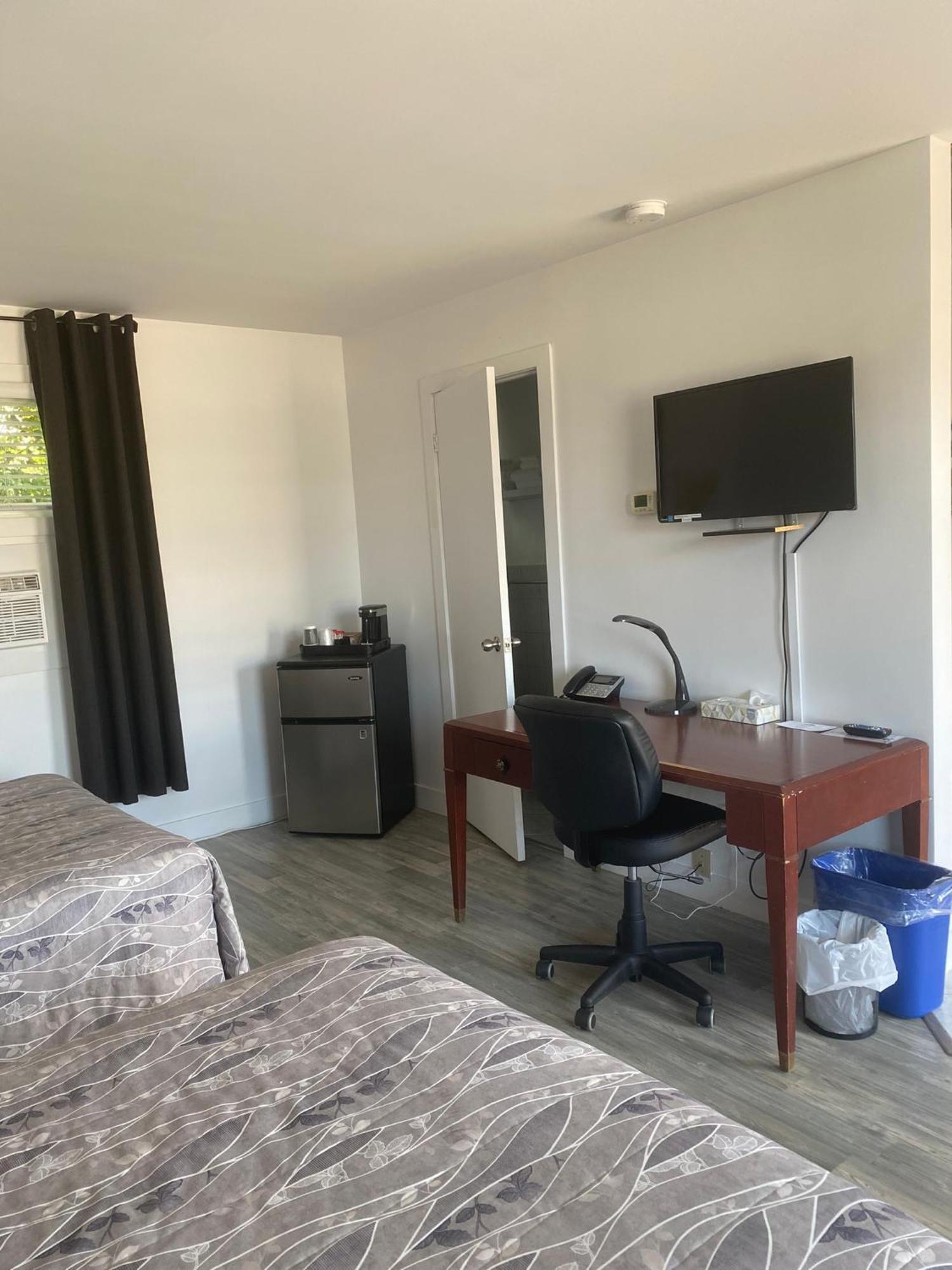 Centre-ville Motel 2*