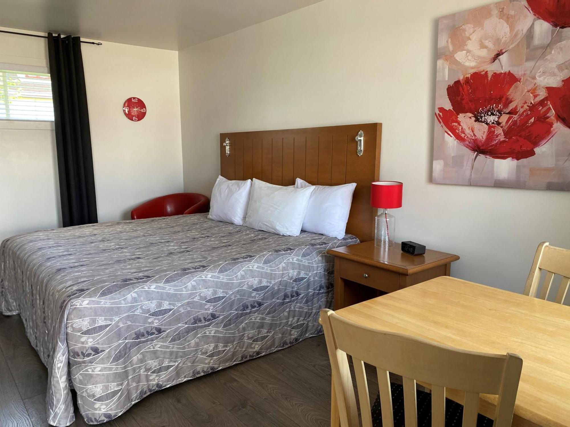 Motel Centre-ville 2*